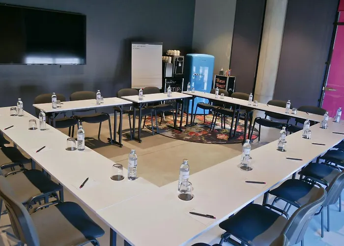 Hotel MOXY Vienna Airport Schwechat